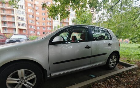 Volkswagen Golf V, 2004 год, 600 000 рублей, 7 фотография