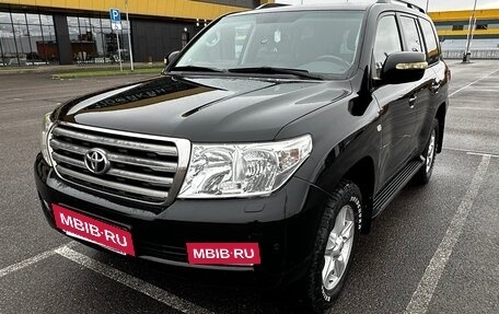 Toyota Land Cruiser 200, 2011 год, 2 625 000 рублей, 3 фотография