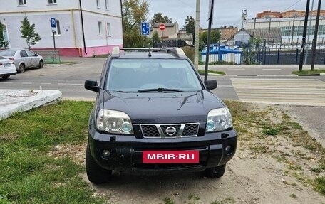 Nissan X-Trail, 2005 год, 650 000 рублей, 2 фотография