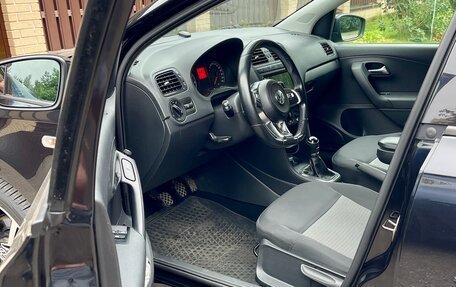 Volkswagen Polo VI (EU Market), 2013 год, 1 100 000 рублей, 3 фотография