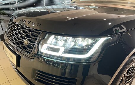 Land Rover Range Rover IV рестайлинг, 2017 год, 5 500 000 рублей, 7 фотография