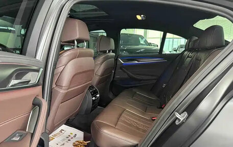 BMW 5 серия, 2022 год, 4 500 000 рублей, 7 фотография