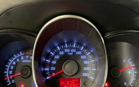 KIA Rio III рестайлинг, 2012 год, 757 000 рублей, 10 фотография