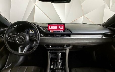 Mazda 6, 2018 год, 2 145 000 рублей, 10 фотография