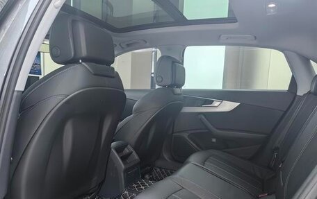 Audi A4, 2021 год, 2 790 000 рублей, 10 фотография