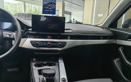 Audi A4, 2021 год, 2 790 000 рублей, 17 фотография