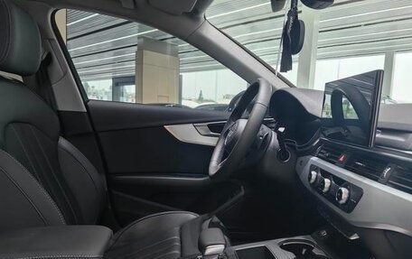 Audi A4, 2021 год, 2 790 000 рублей, 20 фотография