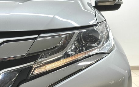 Mitsubishi Pajero Sport III рестайлинг, 2018 год, 2 999 000 рублей, 8 фотография