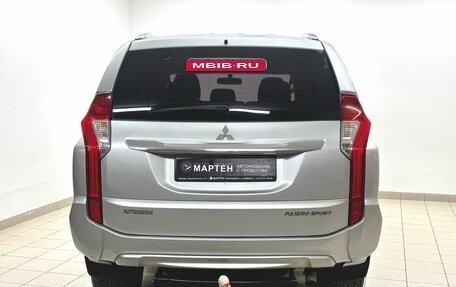 Mitsubishi Pajero Sport III рестайлинг, 2018 год, 2 999 000 рублей, 5 фотография