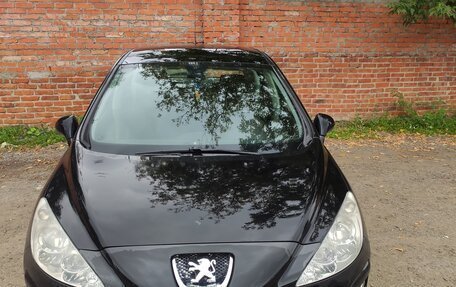 Peugeot 308 II, 2008 год, 550 000 рублей, 2 фотография