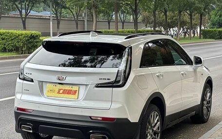 Cadillac XT4 I, 2022 год, 2 200 000 рублей, 7 фотография