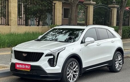 Cadillac XT4 I, 2022 год, 2 200 000 рублей, 3 фотография