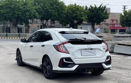 Honda Civic, 2022 год, 1 400 000 рублей, 8 фотография