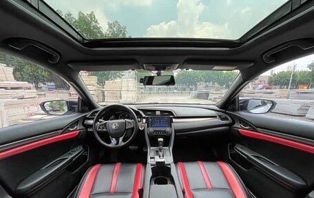 Honda Civic, 2022 год, 1 400 000 рублей, 11 фотография