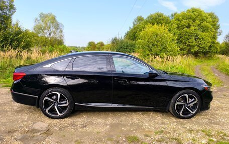 Honda Accord IX рестайлинг, 2017 год, 1 950 000 рублей, 4 фотография