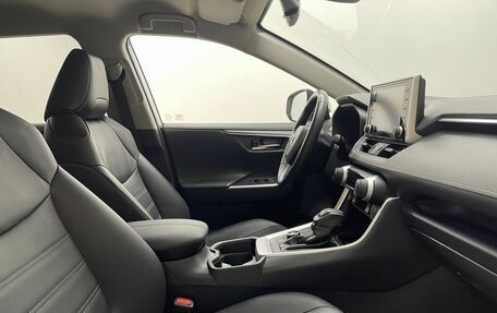 Toyota RAV4, 2022 год, 3 350 000 рублей, 12 фотография