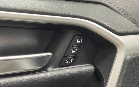 Toyota RAV4, 2022 год, 3 350 000 рублей, 18 фотография