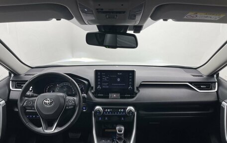 Toyota RAV4, 2022 год, 3 350 000 рублей, 20 фотография