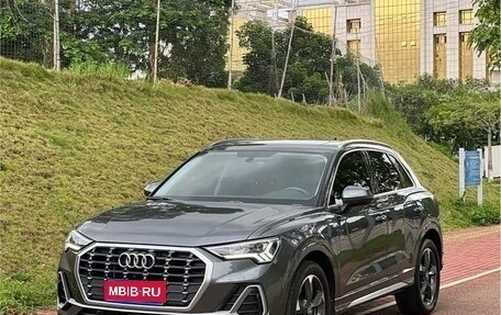 Audi Q3, 2022 год, 2 100 000 рублей, 1 фотография