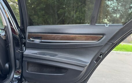 BMW 7 серия, 2011 год, 1 750 000 рублей, 13 фотография