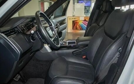 Land Rover Range Rover IV рестайлинг, 2022 год, 9 700 000 рублей, 7 фотография