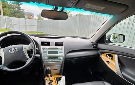 Toyota Camry, 2007 год, 1 250 000 рублей, 3 фотография