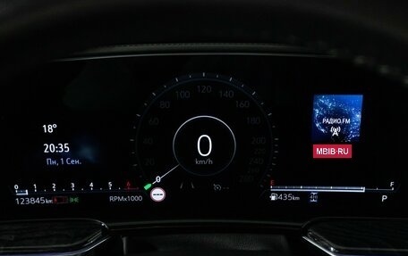 Cadillac Escalade V, 2021 год, 10 399 900 рублей, 12 фотография