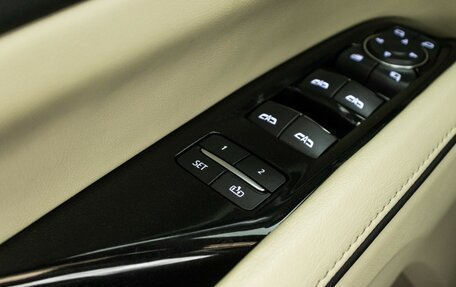 Cadillac Escalade V, 2021 год, 10 399 900 рублей, 23 фотография