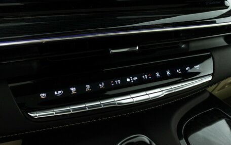 Cadillac Escalade V, 2021 год, 10 399 900 рублей, 26 фотография