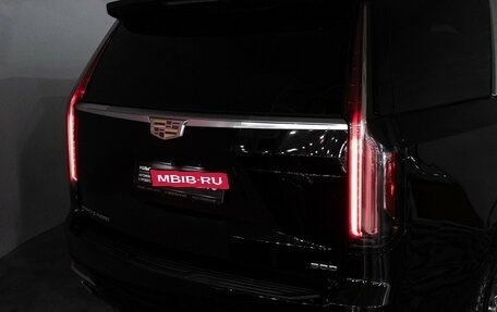Cadillac Escalade V, 2021 год, 10 399 900 рублей, 35 фотография