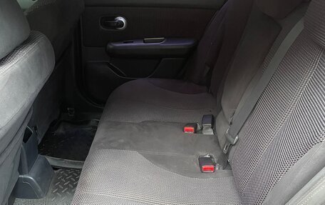 Nissan Tiida, 2010 год, 685 000 рублей, 9 фотография