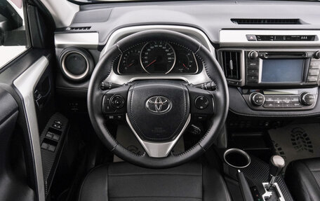 Toyota RAV4, 2014 год, 2 029 000 рублей, 14 фотография