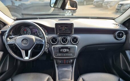 Mercedes-Benz A-Класс, 2015 год, 1 120 000 рублей, 9 фотография
