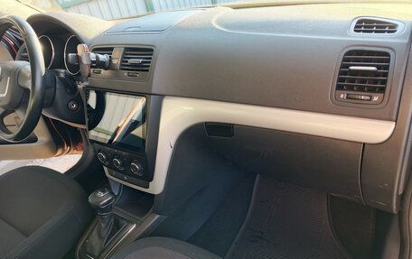 Skoda Yeti I рестайлинг, 2012 год, 999 999 рублей, 11 фотография