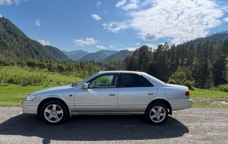 Toyota Camry, 2000 год, 850 000 рублей, 5 фотография