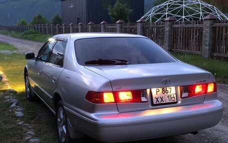Toyota Camry, 2000 год, 850 000 рублей, 13 фотография