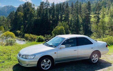 Toyota Camry, 2000 год, 850 000 рублей, 8 фотография