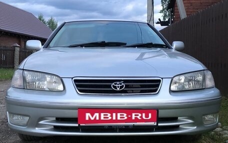 Toyota Camry, 2000 год, 850 000 рублей, 9 фотография