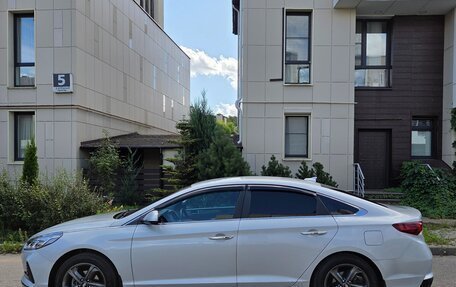 Hyundai Sonata VII, 2019 год, 1 990 000 рублей, 1 фотография