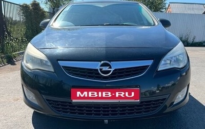 Opel Astra J, 2011 год, 630 000 рублей, 1 фотография