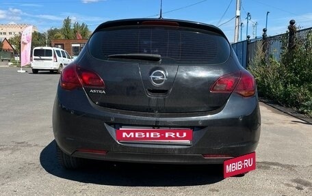 Opel Astra J, 2011 год, 630 000 рублей, 3 фотография