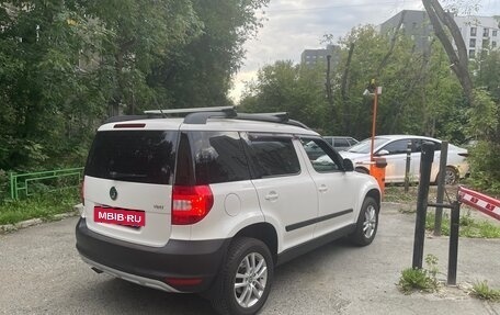 Skoda Yeti I рестайлинг, 2013 год, 1 000 000 рублей, 5 фотография