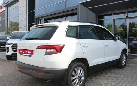 Skoda Karoq I, 2021 год, 1 990 000 рублей, 6 фотография
