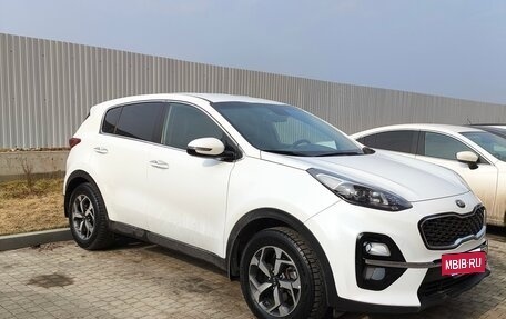 KIA Sportage IV рестайлинг, 2020 год, 2 650 000 рублей, 4 фотография