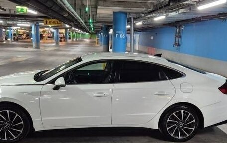 Hyundai Sonata VIII, 2022 год, 2 960 000 рублей, 4 фотография