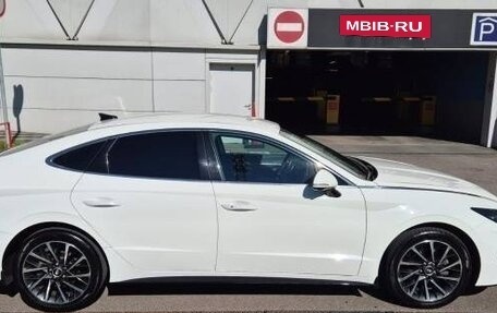 Hyundai Sonata VIII, 2022 год, 2 960 000 рублей, 8 фотография