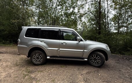 Mitsubishi Pajero IV, 2018 год, 3 700 000 рублей, 4 фотография
