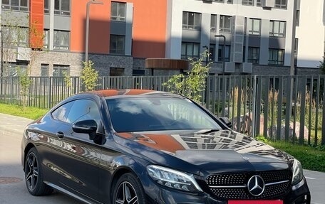 Mercedes-Benz C-Класс, 2018 год, 3 000 000 рублей, 2 фотография