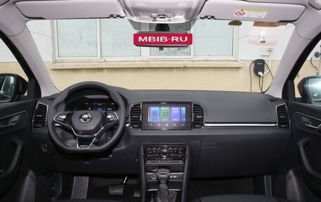 Skoda Karoq I, 2025 год, 2 818 472 рублей, 12 фотография