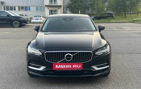 Volvo S90 II рестайлинг, 2019 год, 2 620 000 рублей, 2 фотография